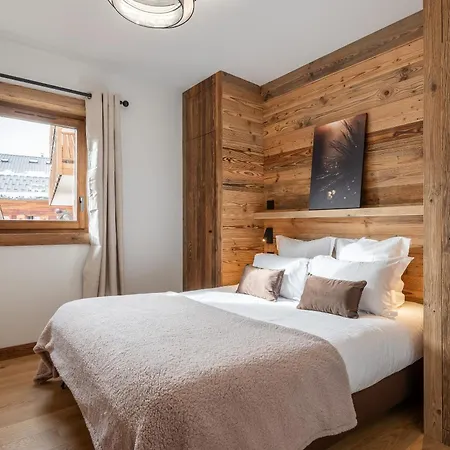 Mont Choisy Alpe D'huez - By Emerald Huez
